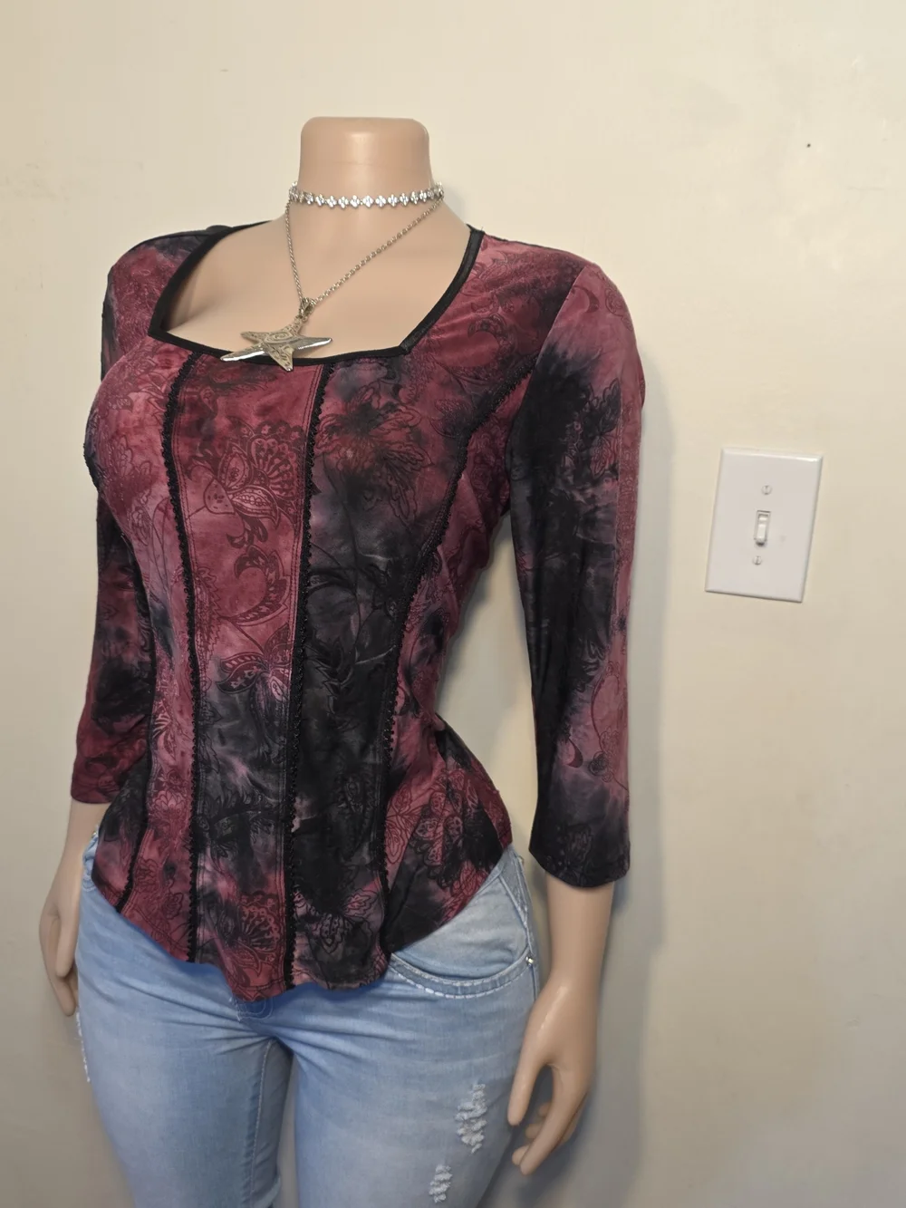 ☆Dressbarn Pink and Black Patterned Peplum Top☆ - Picture 2 of 4
